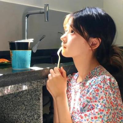 夏尔马吉的小吃